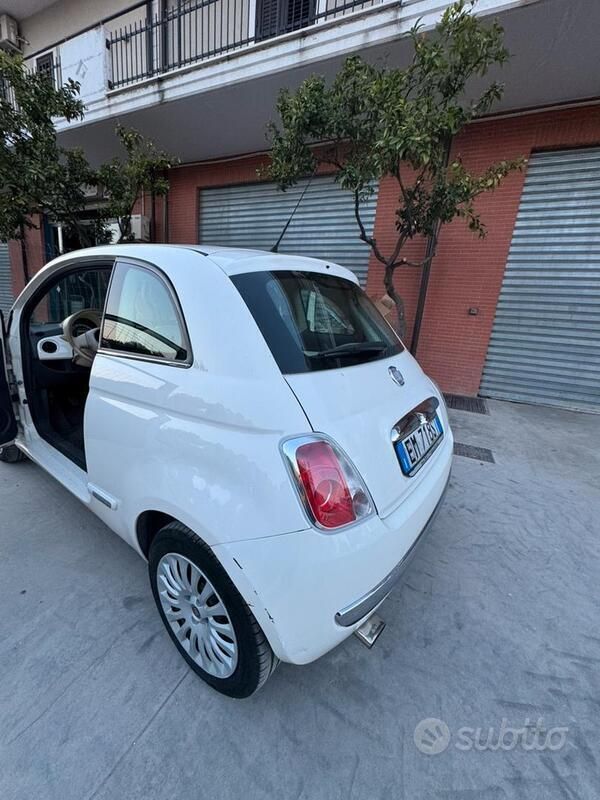 Usata Fiat 500 69 CV (50 kW) 2012 Bianco Utilitaria