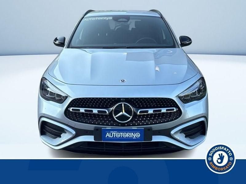 Usata Mercedes GLA180 AMG line 115 CV (84 kW) 2025 Argento SUV