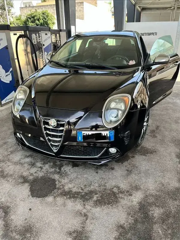 Usata Alfa Romeo MiTo 84 CV (61 kW) 2014 Lilla Utilitaria