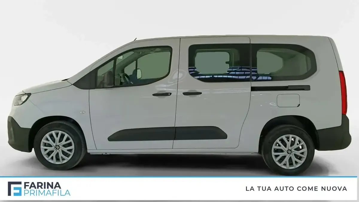 Nuova Fiat Doblò 131 CV (96 kW) 2026 Bianco pastello Monovolume