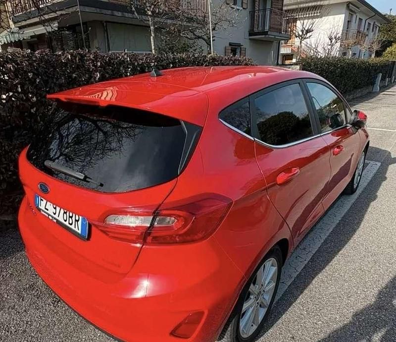 Usata Ford Fiesta Titanium 75 CV (55 kW) 2019 Utilitaria