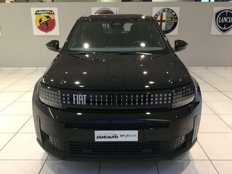 Nuova Fiat Grande Panda Icon 110 CV (80 kW) 2026 Nero Utilitaria
