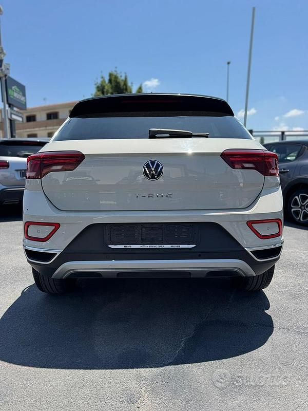 Usata VW T-Roc 150 CV (110 kW) 2023 SUV