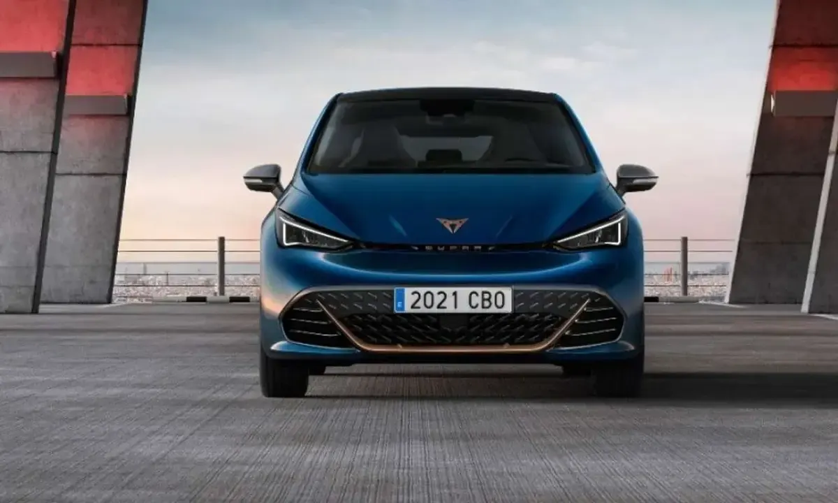 Nuova Cupra Born 69 kW (95 CV) 2026 Argento Utilitaria