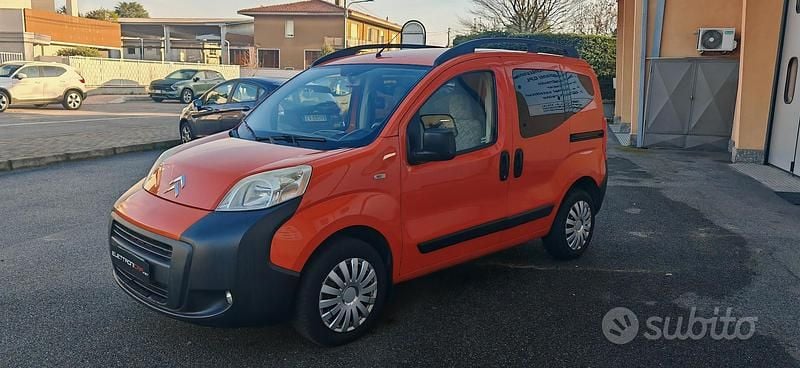 Arancione Usata 2012 Citroën Nemo SELECTION Monovolume | 3990 € (Ottimo prezzo) - Immagine 1/4