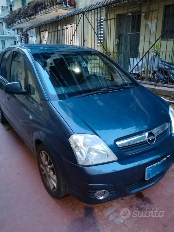 Usata Opel Meriva 75 CV (55 kW) 2007 Monovolume