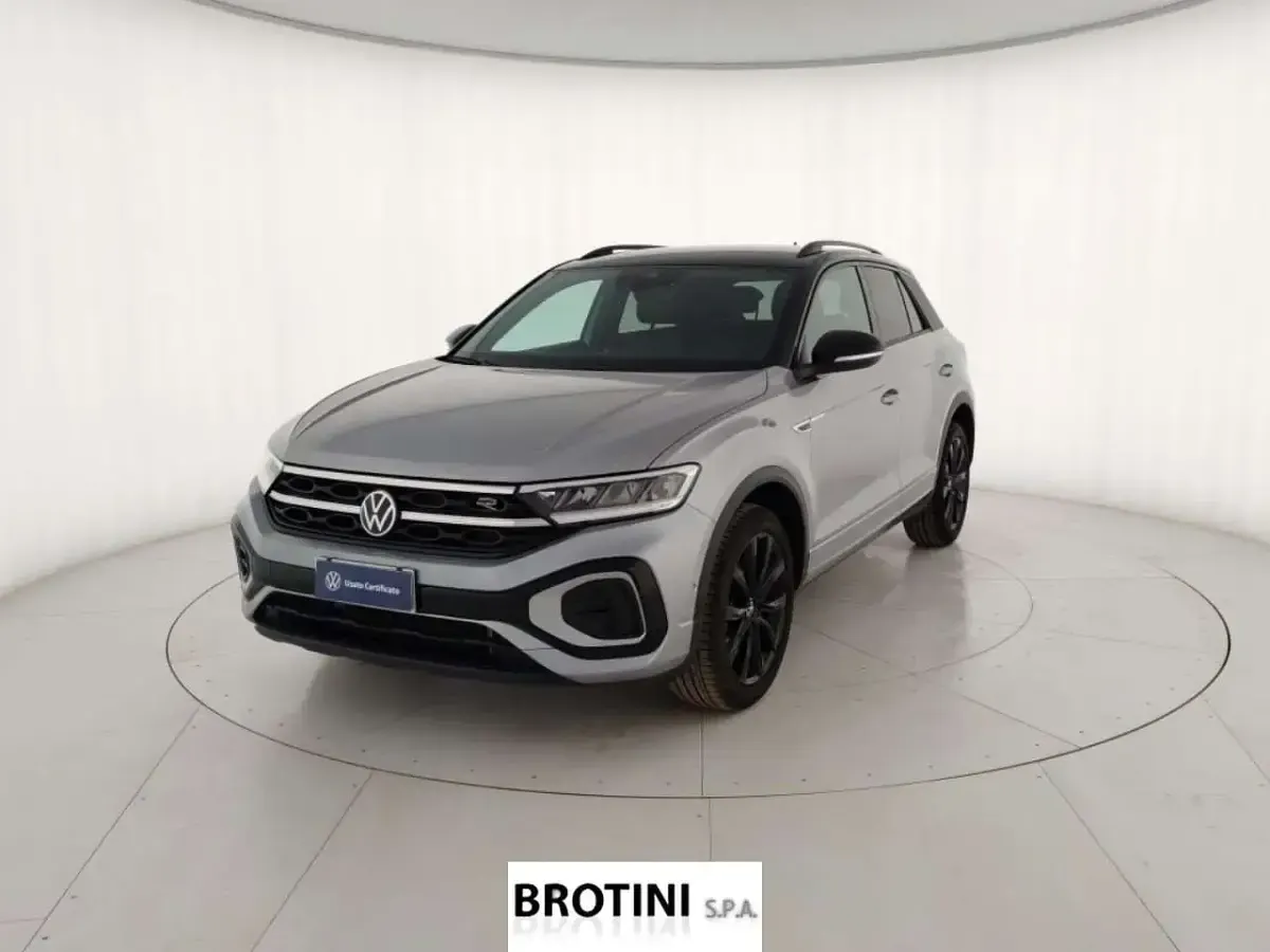 Usata VW T-Roc R-line 110 CV (80 kW) 2024 SUV
