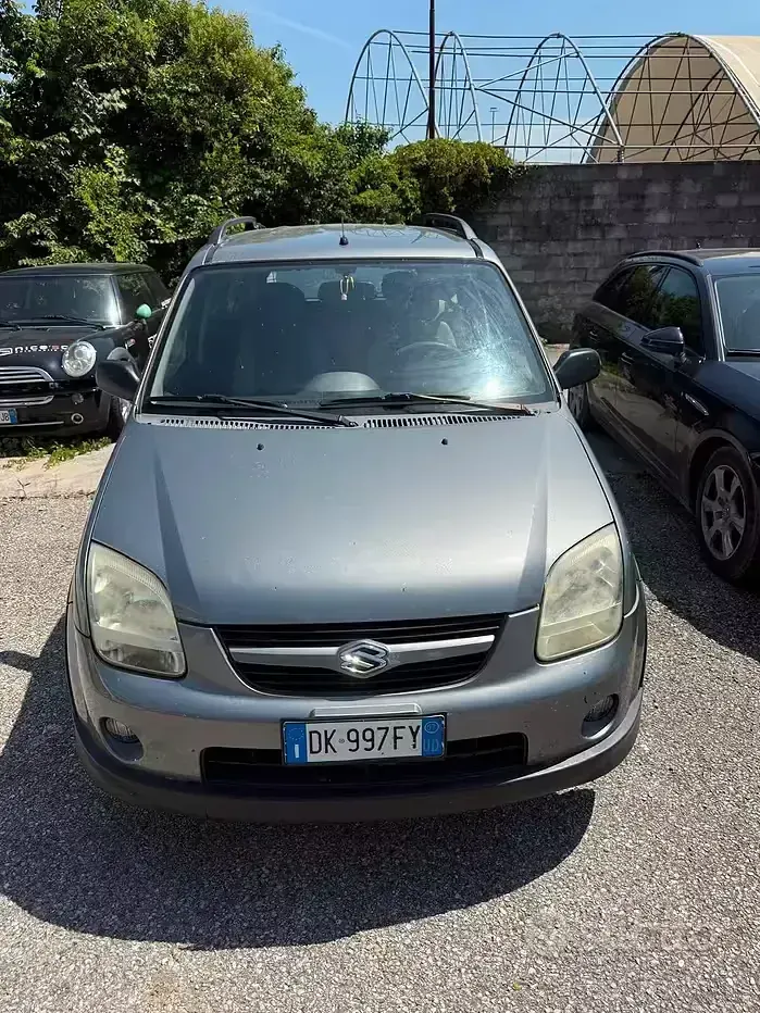 Usata Suzuki Ignis GL 94 CV (69 kW) 2007 Grigio Utilitaria