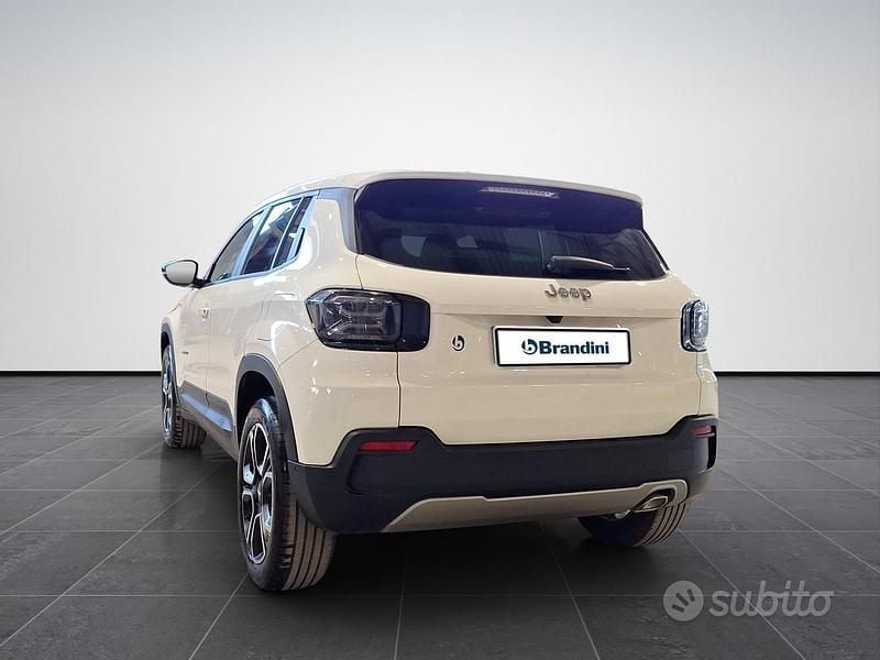 Nuova Jeep Avenger Summit 101 CV (74 kW) 2025 Bianco SUV