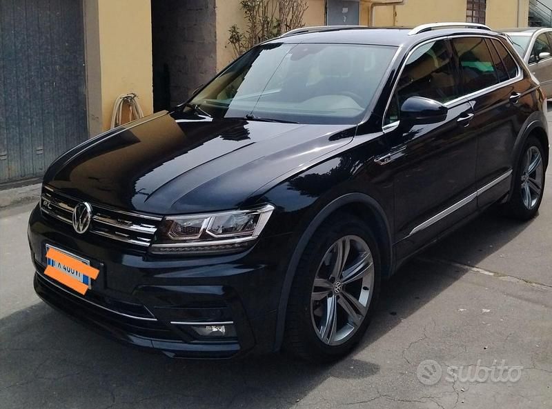 Usata VW Tiguan R-line 150 CV (110 kW) 2019 Nero SUV