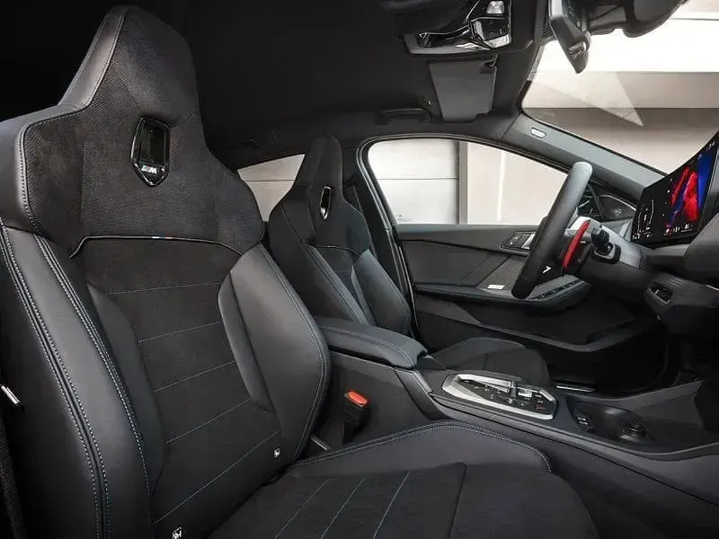Nuova BMW 120 2026 Bianco Utilitaria