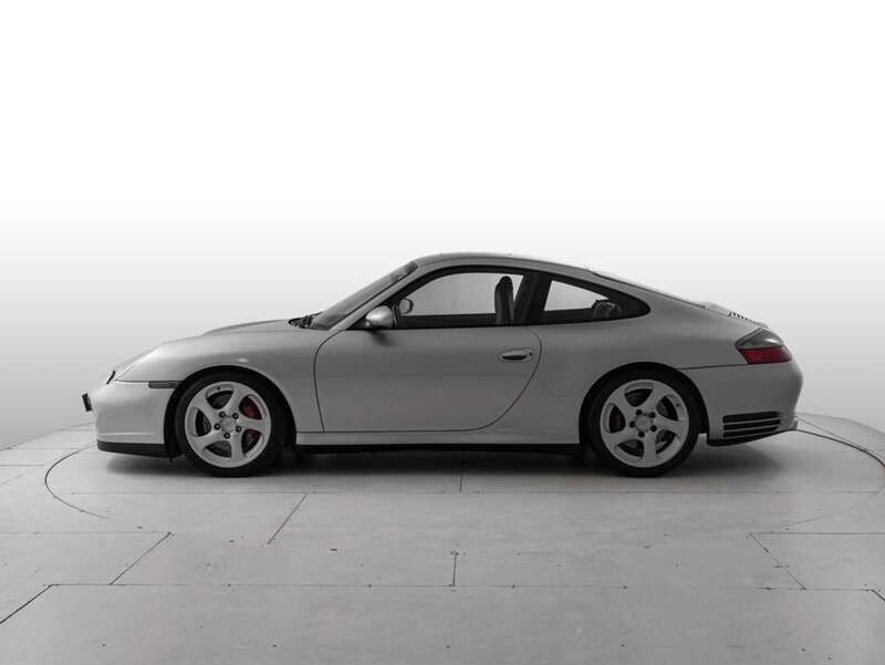 Usata Porsche 911 Carrera 4S 320 CV (235 kW) 2002 Argento metallizzato Coupé