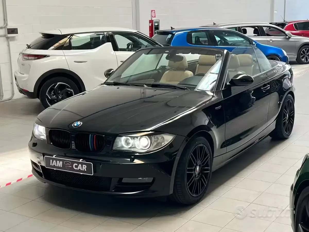Usata BMW 120 Cabriolet Efficient Dynamics 177 CV (130 kW) 2009 Other Cabrio
