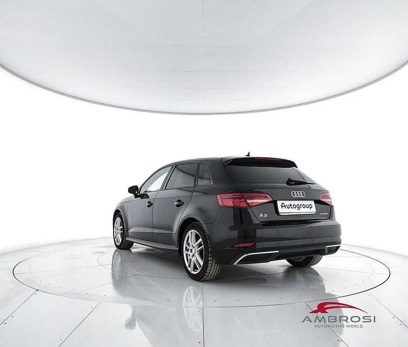 Usata Audi e-tron Ambition 150 CV (110 kW) 2017 Nero SUV