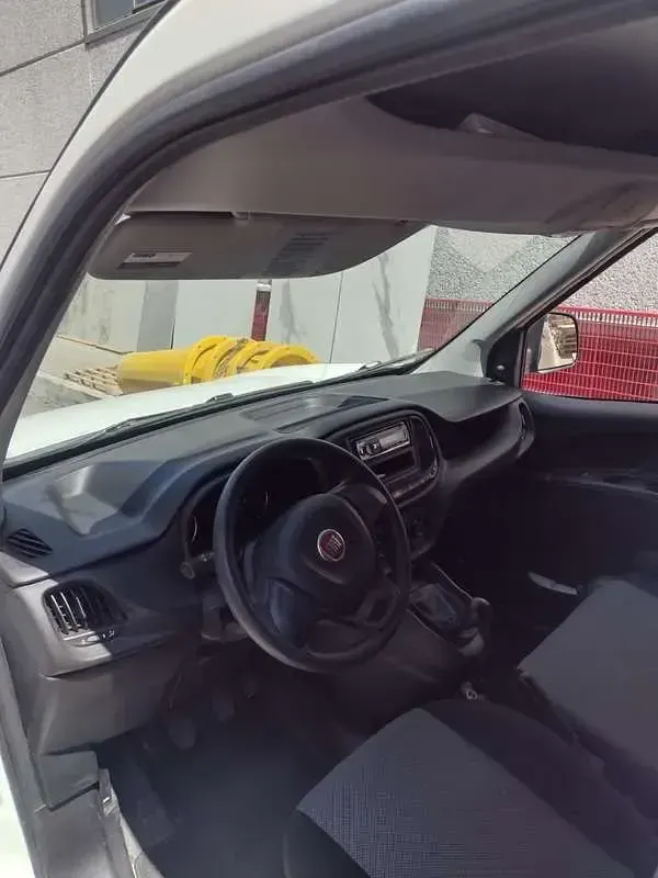 Usata Fiat Doblò 120 CV (88 kW) 2023 Monovolume