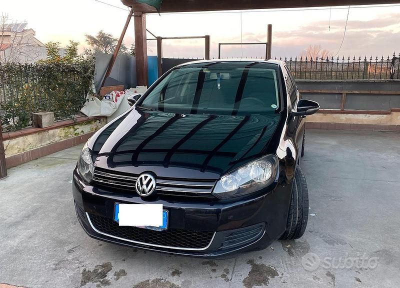 Usata VW Golf VI 102 CV (75 kW) 2009 Nero Utilitaria