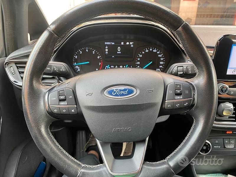 Usata Ford Fiesta 100 CV (73 kW) 2018 Berlina