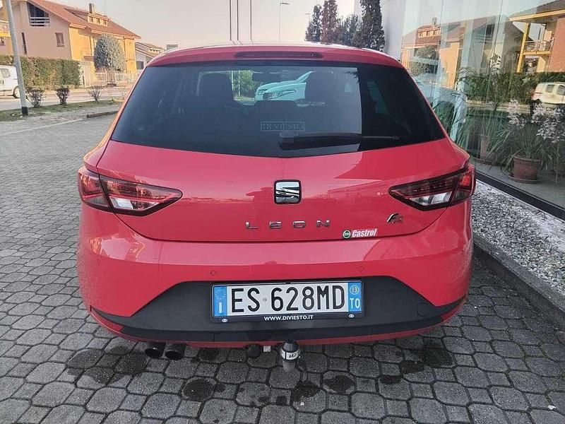 Usata Seat Leon FR 150 CV (110 kW) 2013 Rosso Berlina
