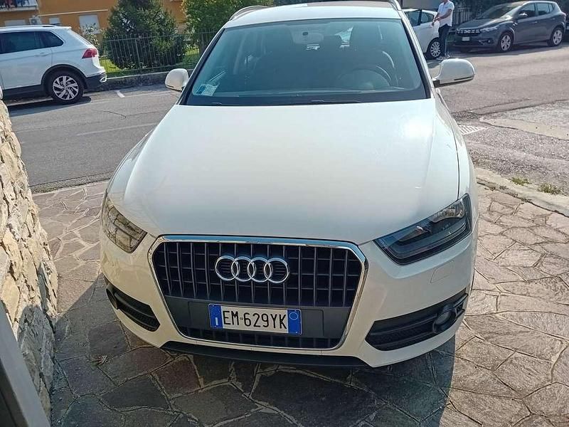 Usata Audi Q3 Advanced Plus 140 CV (102 kW) 2012 Bianco SUV