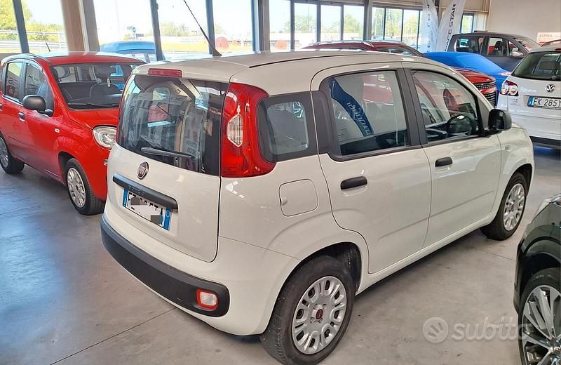 Usata Fiat Panda 69 CV (50 kW) 2018 Bianco Utilitaria
