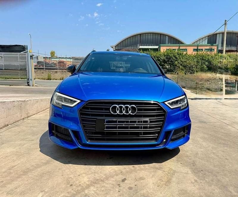 Usata Audi A3 Ambiente 204 CV (150 kW) 2017 Blu Berlina