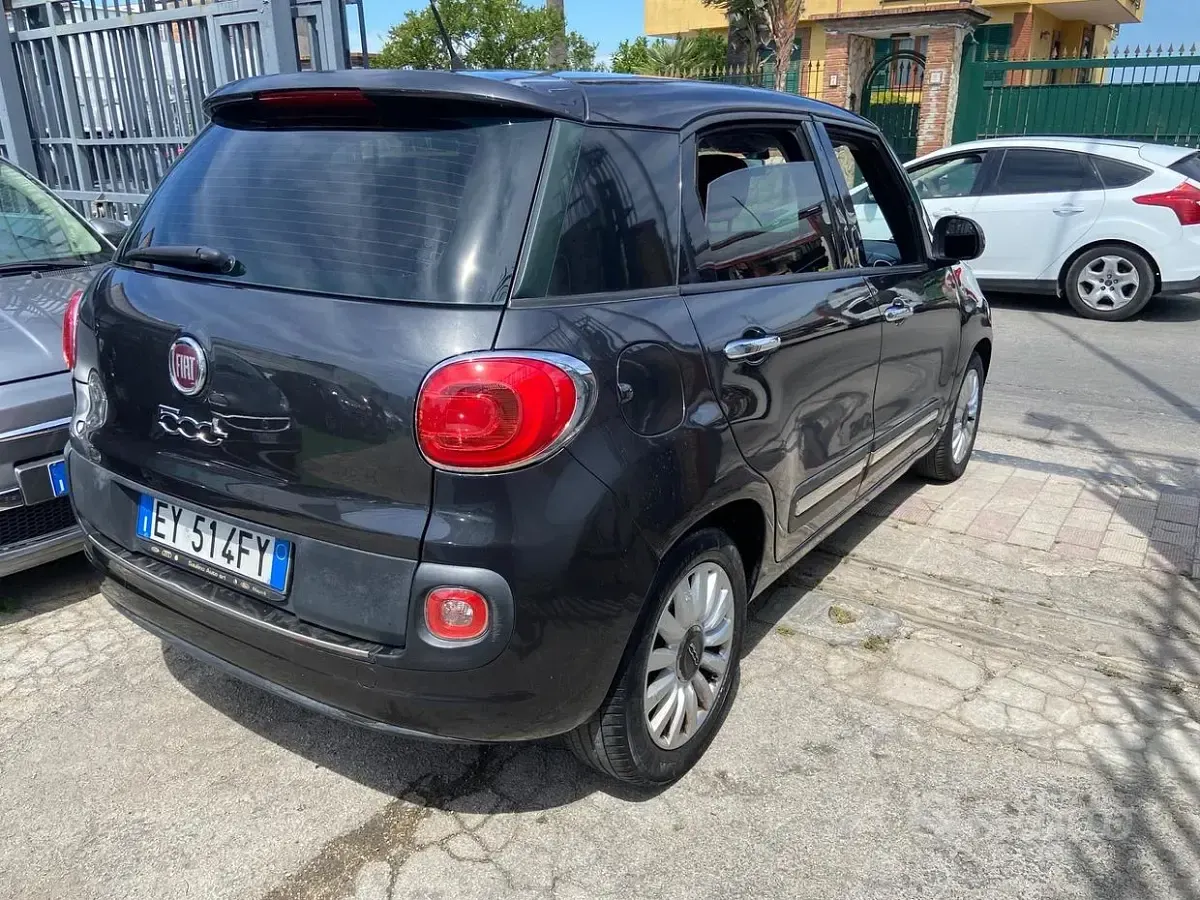 Usata Fiat 500L Pop 85 CV (62 kW) 2013 Grigio Monovolume