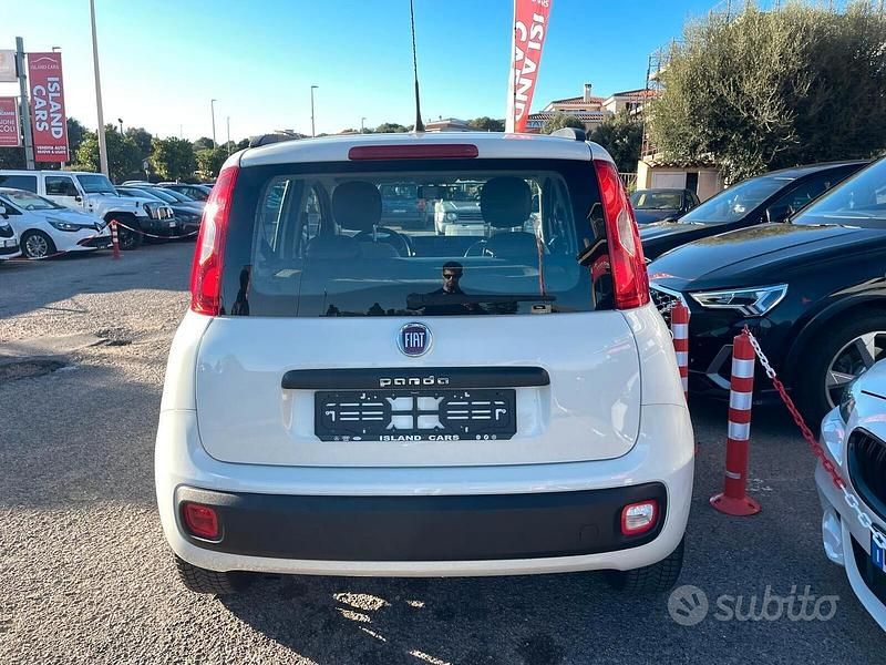 Begagnad Fiat Panda Lounge 85 HK (62 kW) 2014 Vit Sedan