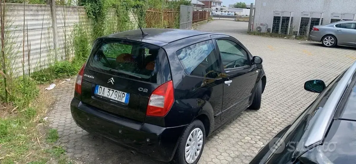 Usata Citroën C2 Elegance 60 CV (44 kW) 2006 Nero Utilitaria