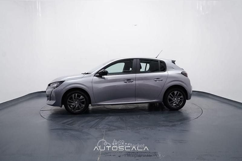 Usata Peugeot 208 Active 75 CV (55 kW) 2022 Grigio artense met. Utilitaria