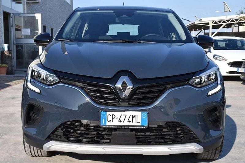 Usata Renault Captur Equilibre 91 CV (66 kW) 2023 Grigio SUV