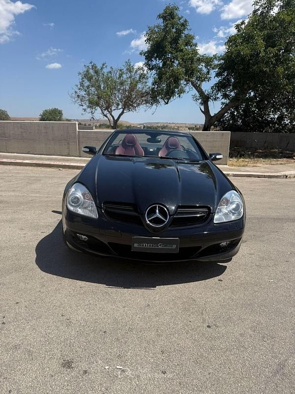 Usata Mercedes SLK200 163 CV (119 kW) 2006 Nero Cabrio