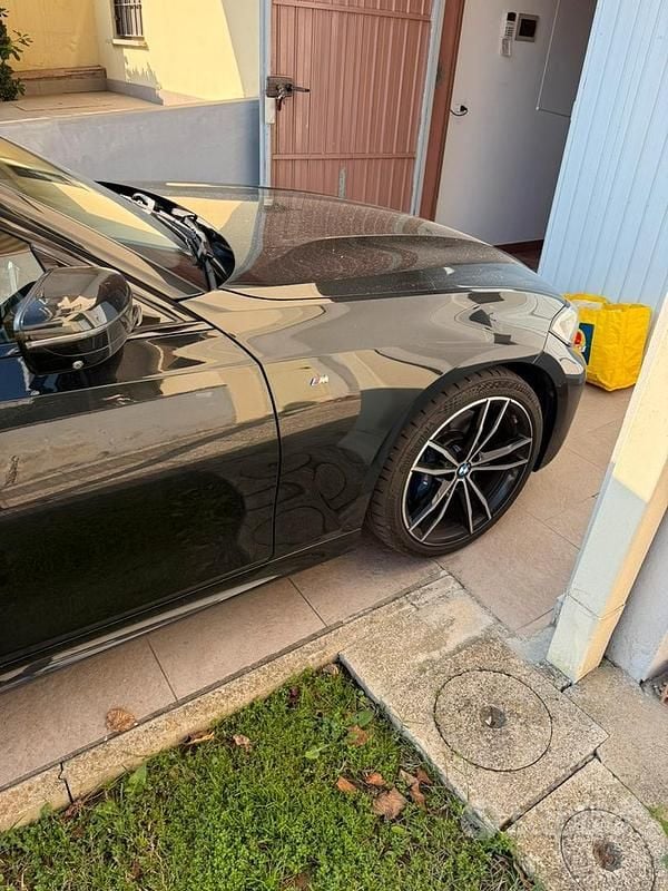 Begagnad BMW 330 265 HK (194 kW) 2019 Svart Sedan