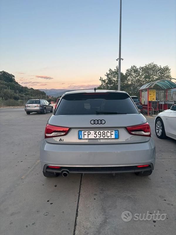 Usata Audi A1 S-Line 90 CV (66 kW) 2018 Grigio Utilitaria