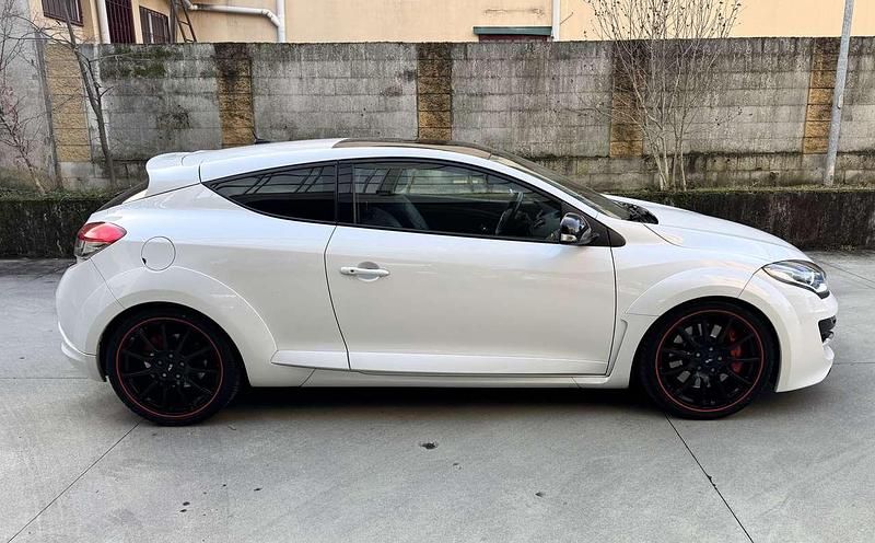 Usata Renault Mégane Coupé R.S. 265 CV (194 kW) 2014 Other Coupé
