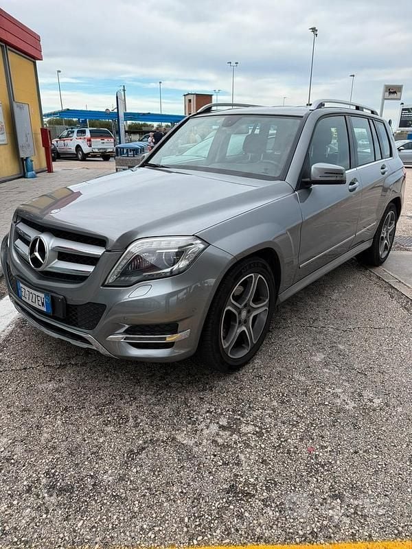 Usata Mercedes GLK220 170 CV (125 kW) 2015 Grigio SUV