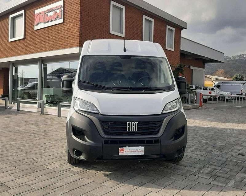 Usata Fiat Ducato 33 120 CV (88 kW) 2023 Bianco Furgone