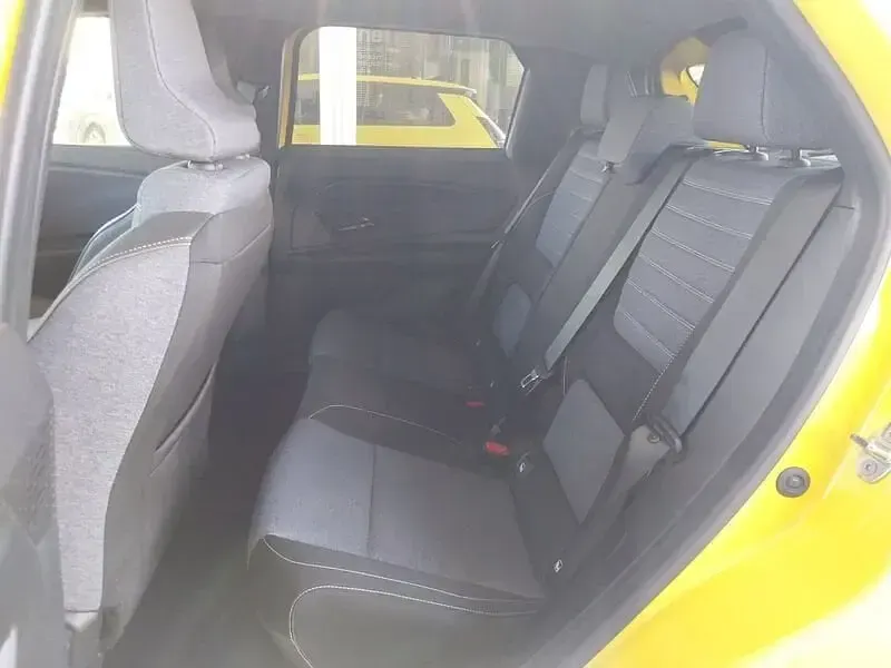 Usata Renault 5 E-Tech Komfort 110 kW (150 CV) 2025 Giallo Utilitaria