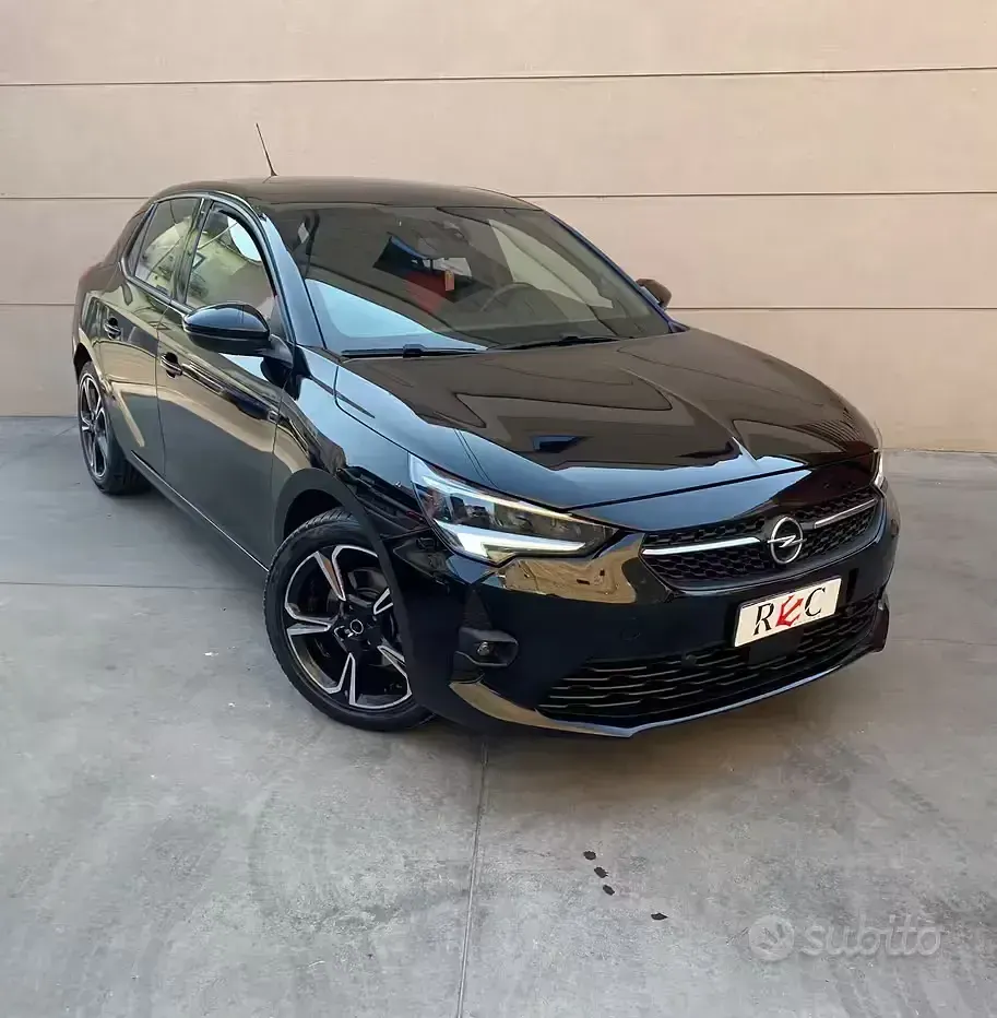 Usata Opel Corsa GS Line 101 CV (74 kW) 2020 Nero Utilitaria
