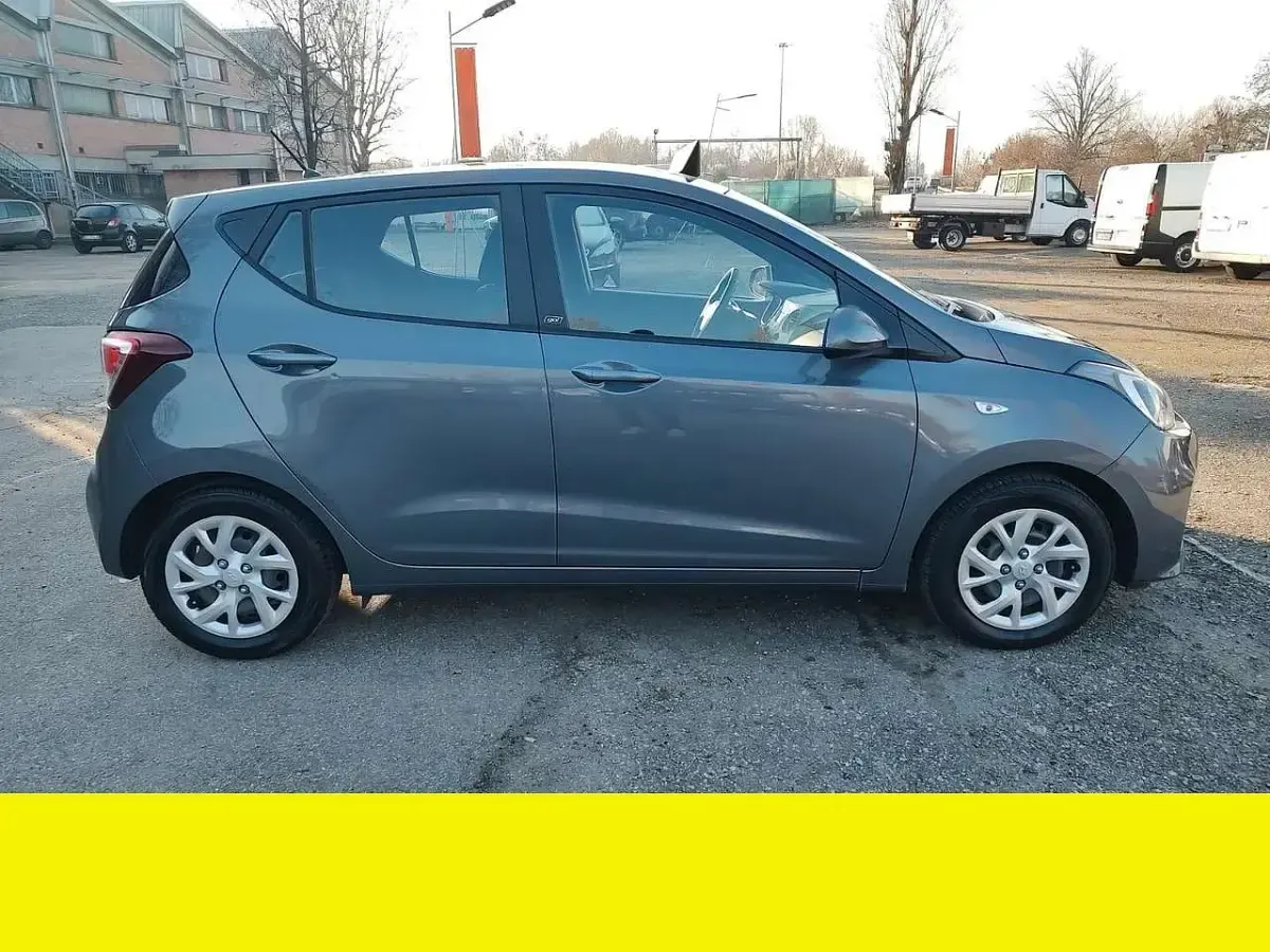 Usata Hyundai i10 Advanced 65 CV (47 kW) 2019 Other Utilitaria