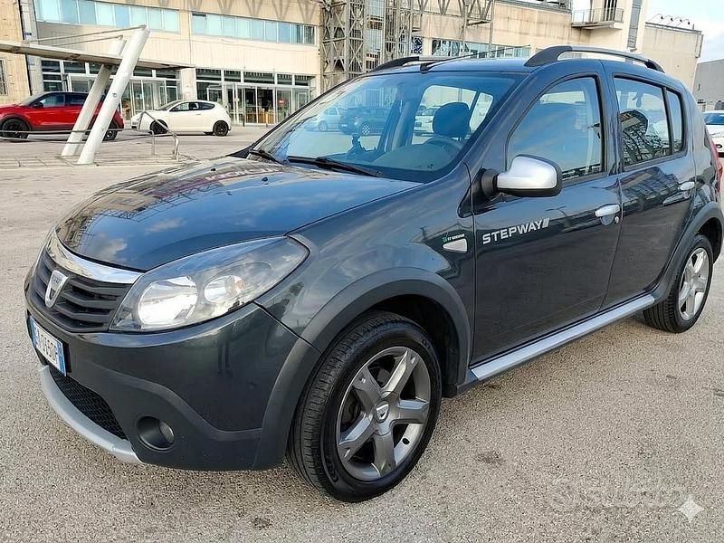 Usata Dacia Sandero Stepway 2012 Nero Monovolume