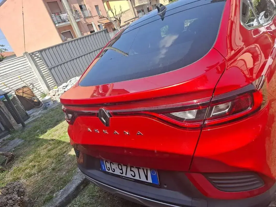 Usata Renault Arkana Intens 140 CV (102 kW) 2021 Rosso SUV