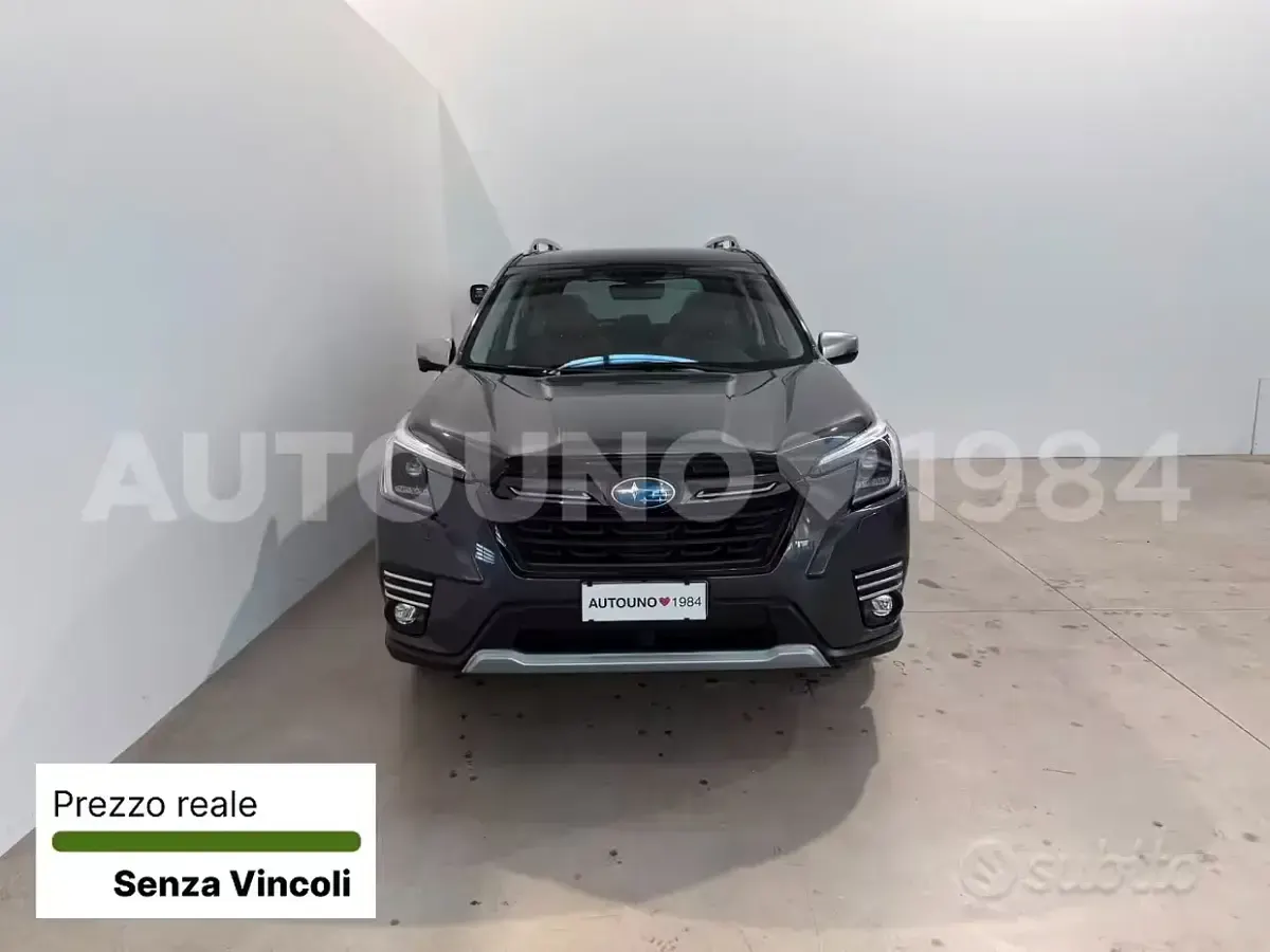 Usata Subaru Forester Premium 150 CV (110 kW) 2023 Grigio SUV
