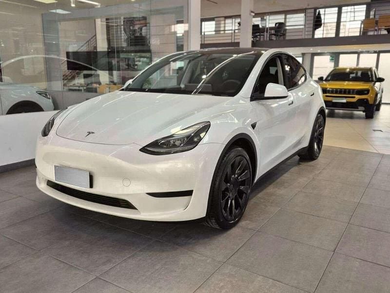 Usata Tesla Model Y 88 kW (120 CV) 2022 Bianco SUV