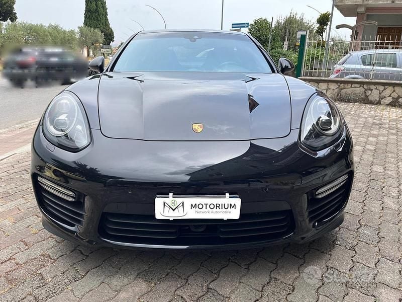 Usata Porsche Panamera 441 CV (324 kW) 2015 Blu/azzurro(met.) Berlina