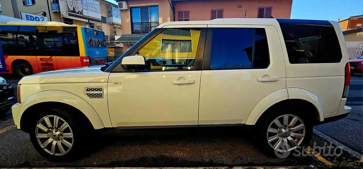 Usata Land Rover Discovery 4 211 CV (155 kW) 2012 Bianco SUV