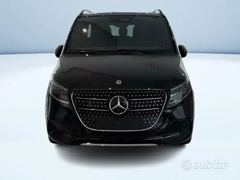 Nuova Mercedes V250 Avantgarde 190 CV (139 kW) 2026 Nero Monovolume