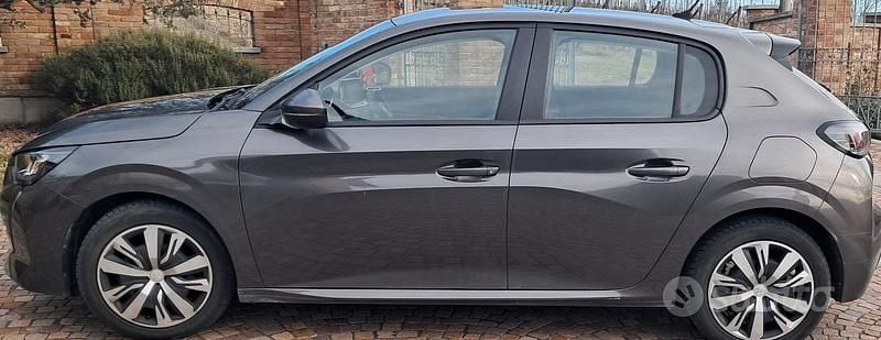 Usata Peugeot 208 Active 75 CV (55 kW) 2020 Grigio Utilitaria
