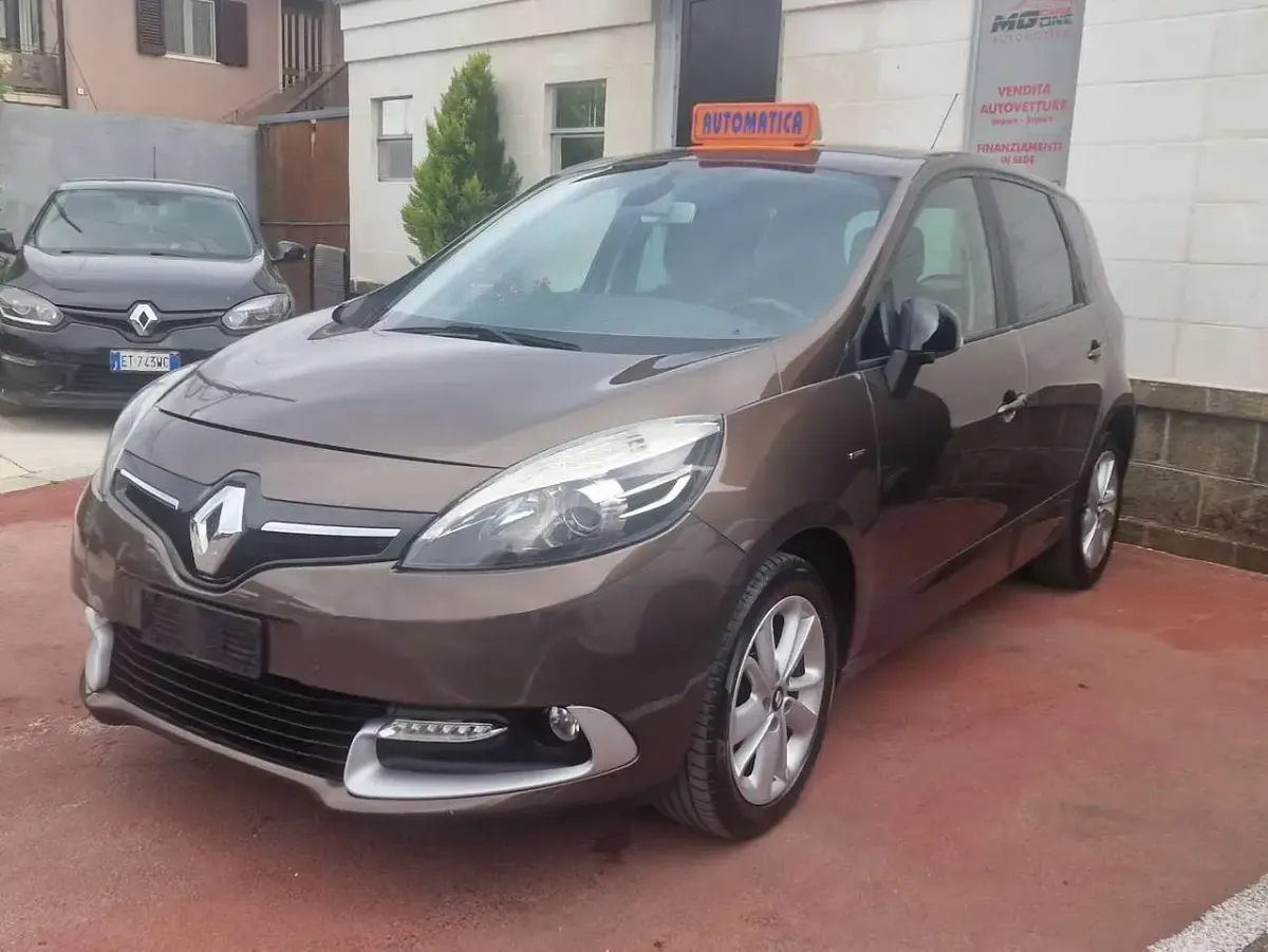 Usata Renault Scénic III Bose Edition 110 CV (80 kW) 2016 Beige Monovolume