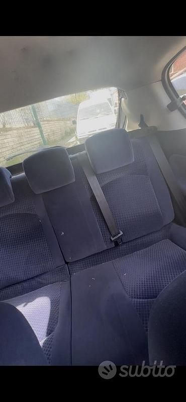 Usata Peugeot 206 2004 Grigio Berlina