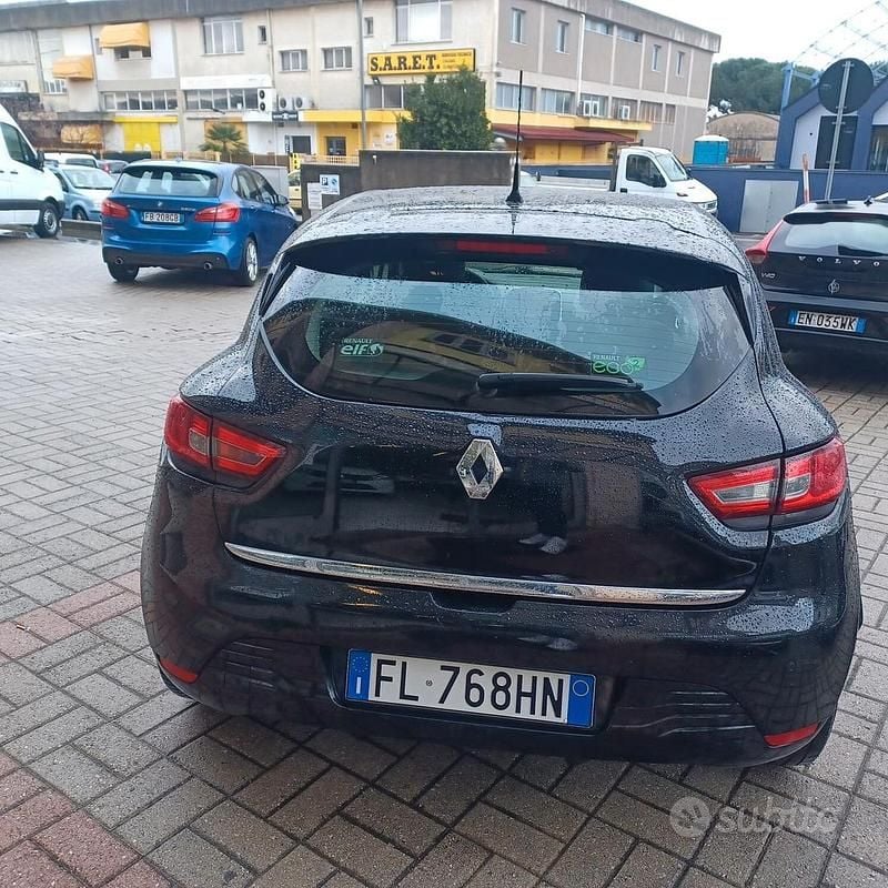 Usata Renault Clio IV 75 CV (55 kW) 2018 Nero Berlina